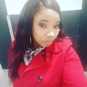 Meet your Posher, Ebby